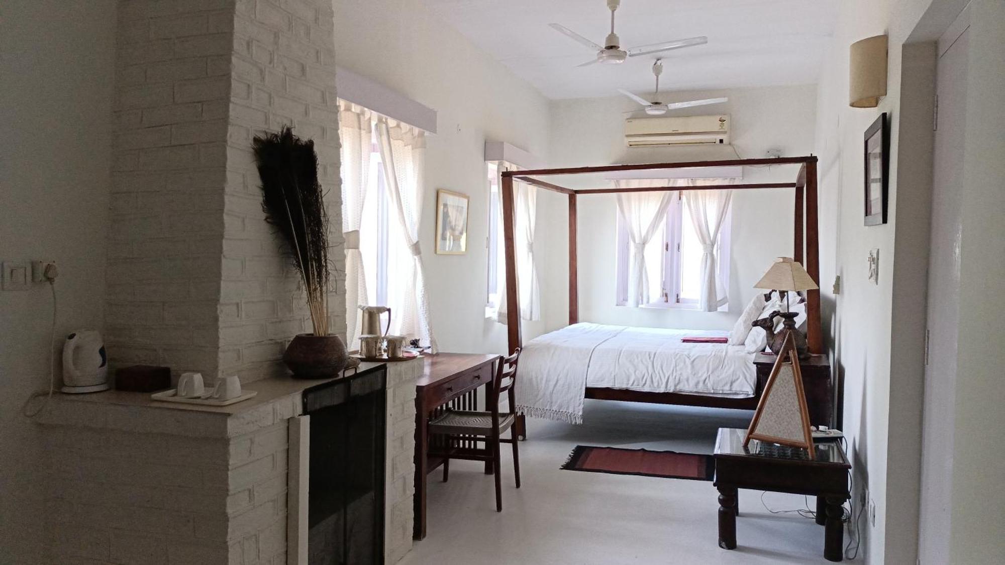 Savista Retreat Hotel Jaipur Ngoại thất bức ảnh