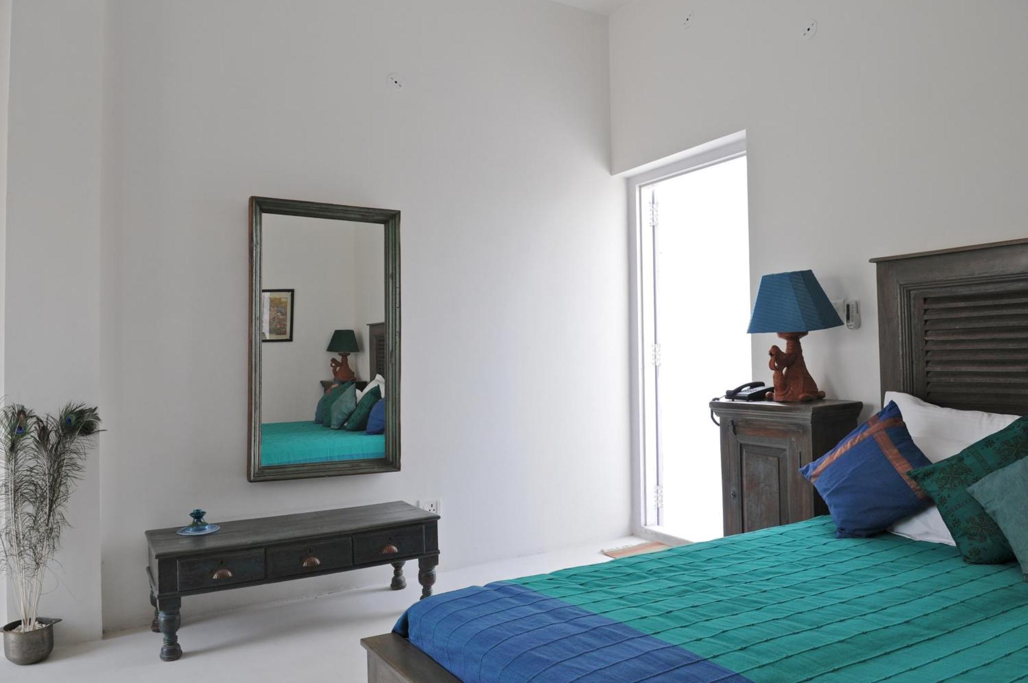Savista Retreat Hotel Jaipur Ngoại thất bức ảnh