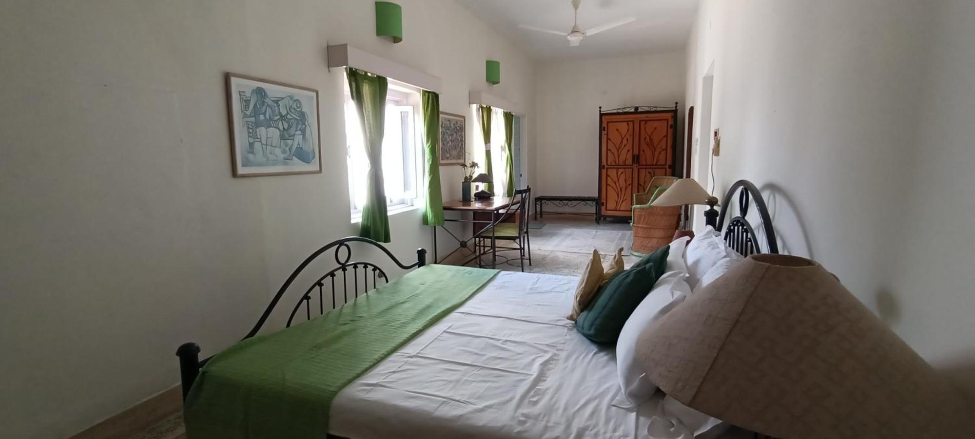 Savista Retreat Hotel Jaipur Ngoại thất bức ảnh