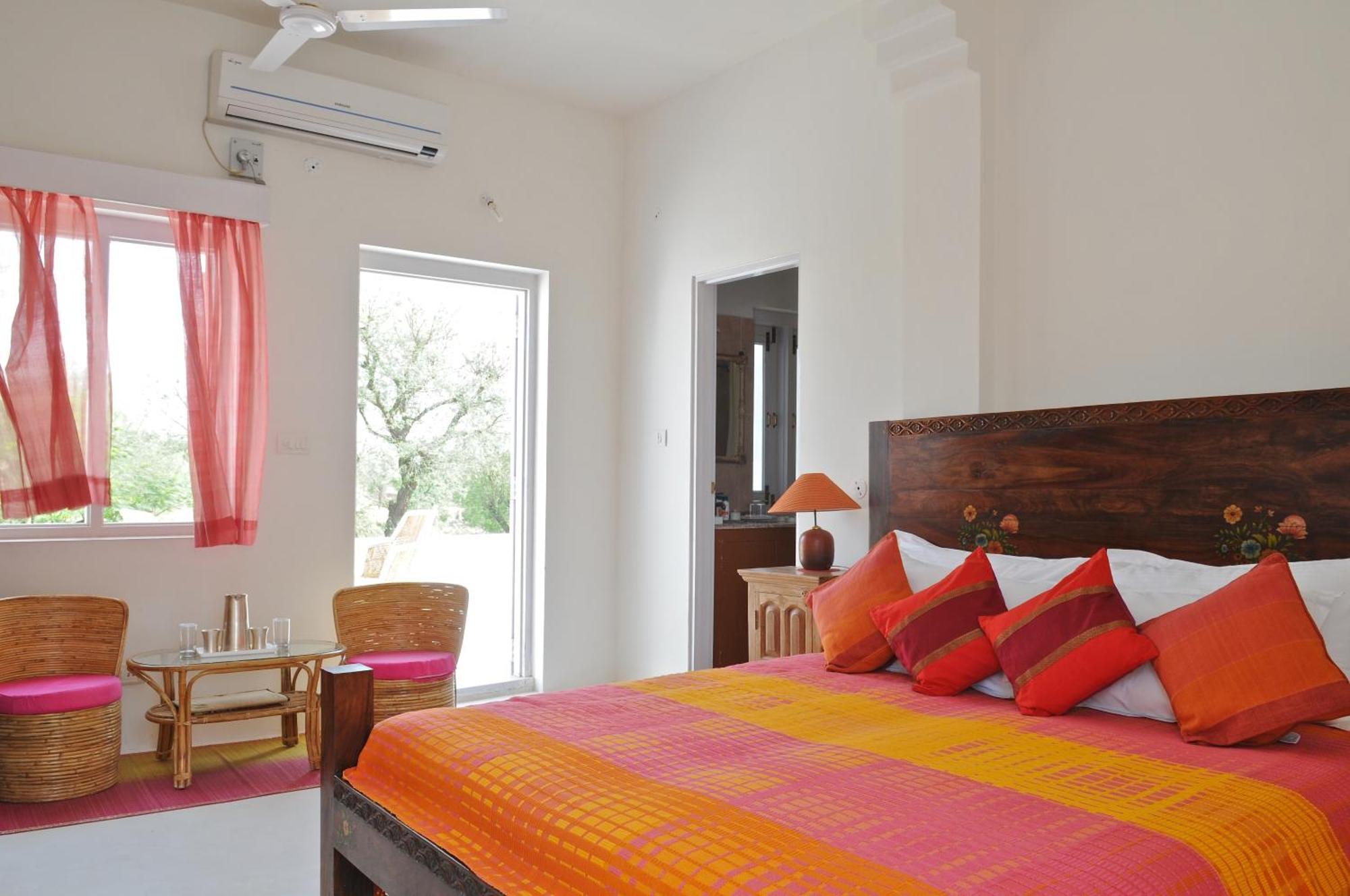 Savista Retreat Hotel Jaipur Ngoại thất bức ảnh