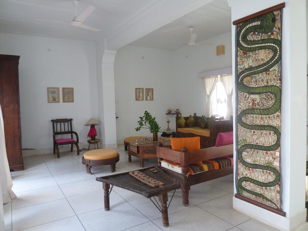 Savista Retreat Hotel Jaipur Ngoại thất bức ảnh